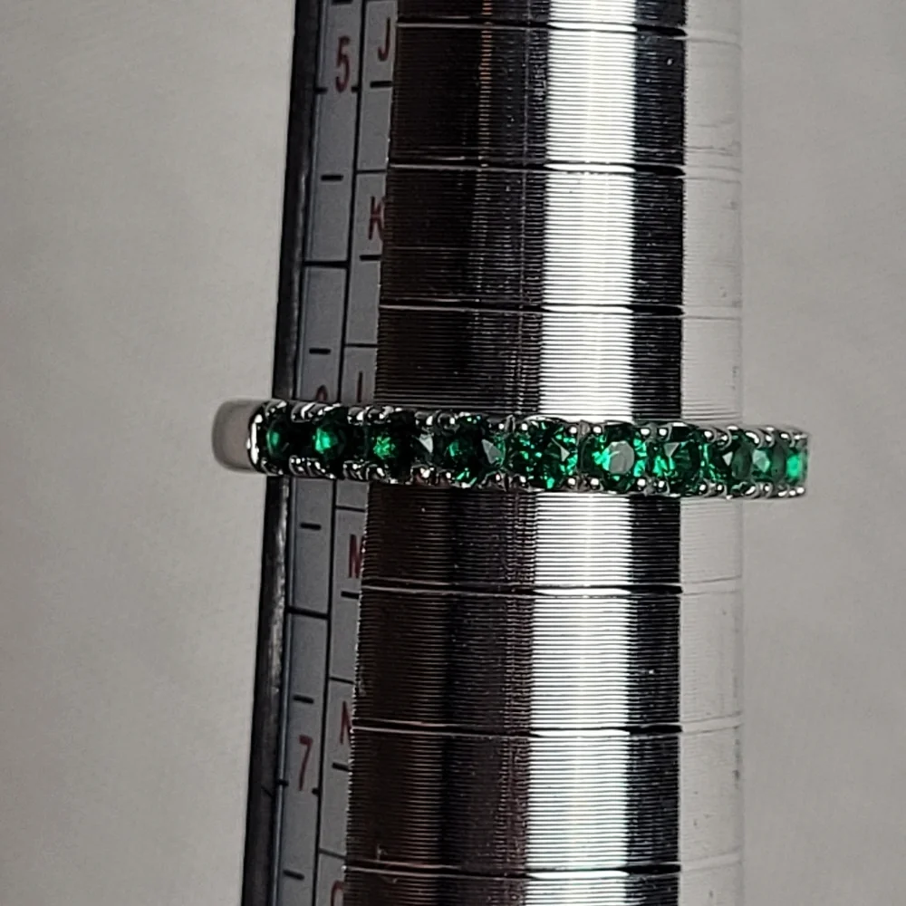 Sterling Silver Green Rhinestone Eternity Band Stackable Ring Size 6